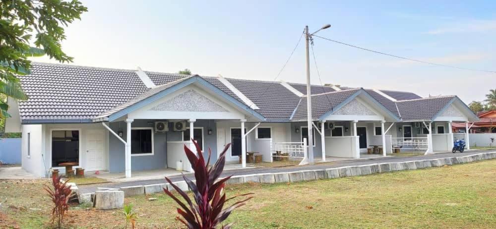 Oyo Homes 90679 Bahari Homes Malacca Exterior photo